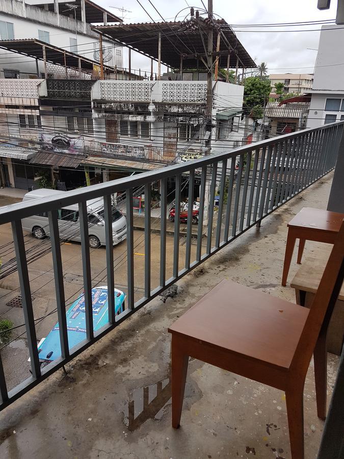 Bar 184 Party Hostel (Adults Only) Chiang Rai Luaran gambar